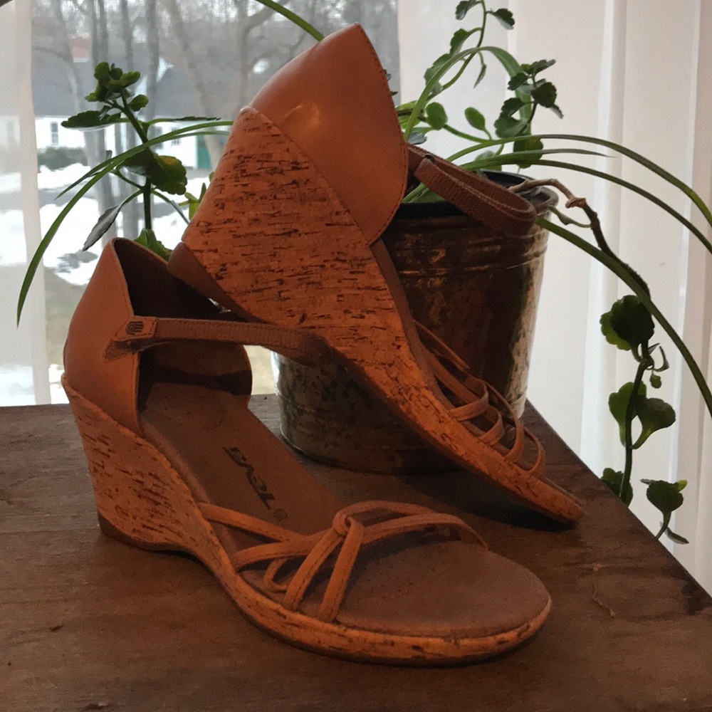 Wedge sandal